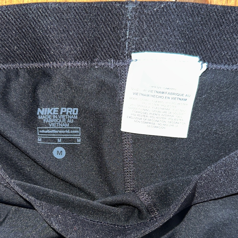 Nike Pro Women's Black and White Athletic Shorts - Picture 2 of 6